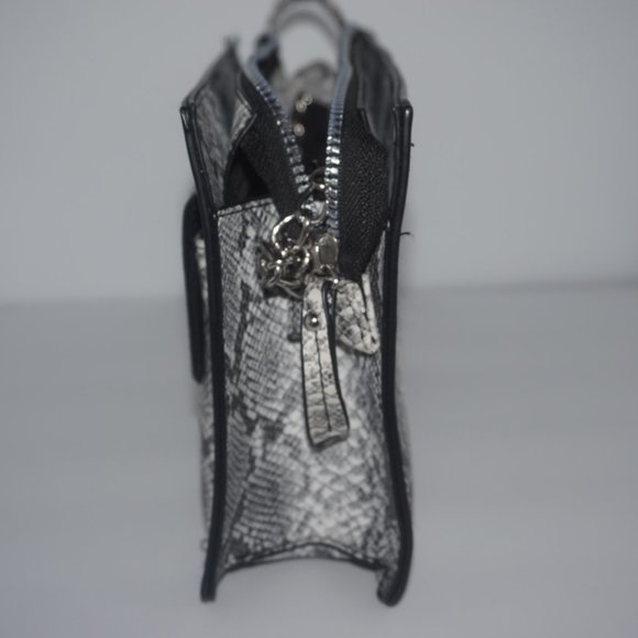 Gray Snake Print Crossbody Bag - Picture 4 of 5